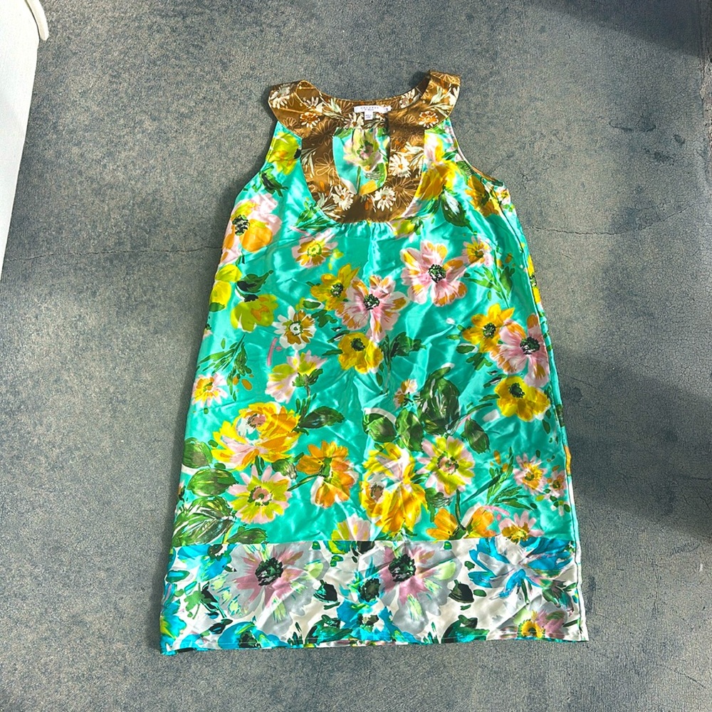 Calypso sz S silk flower pattern dress